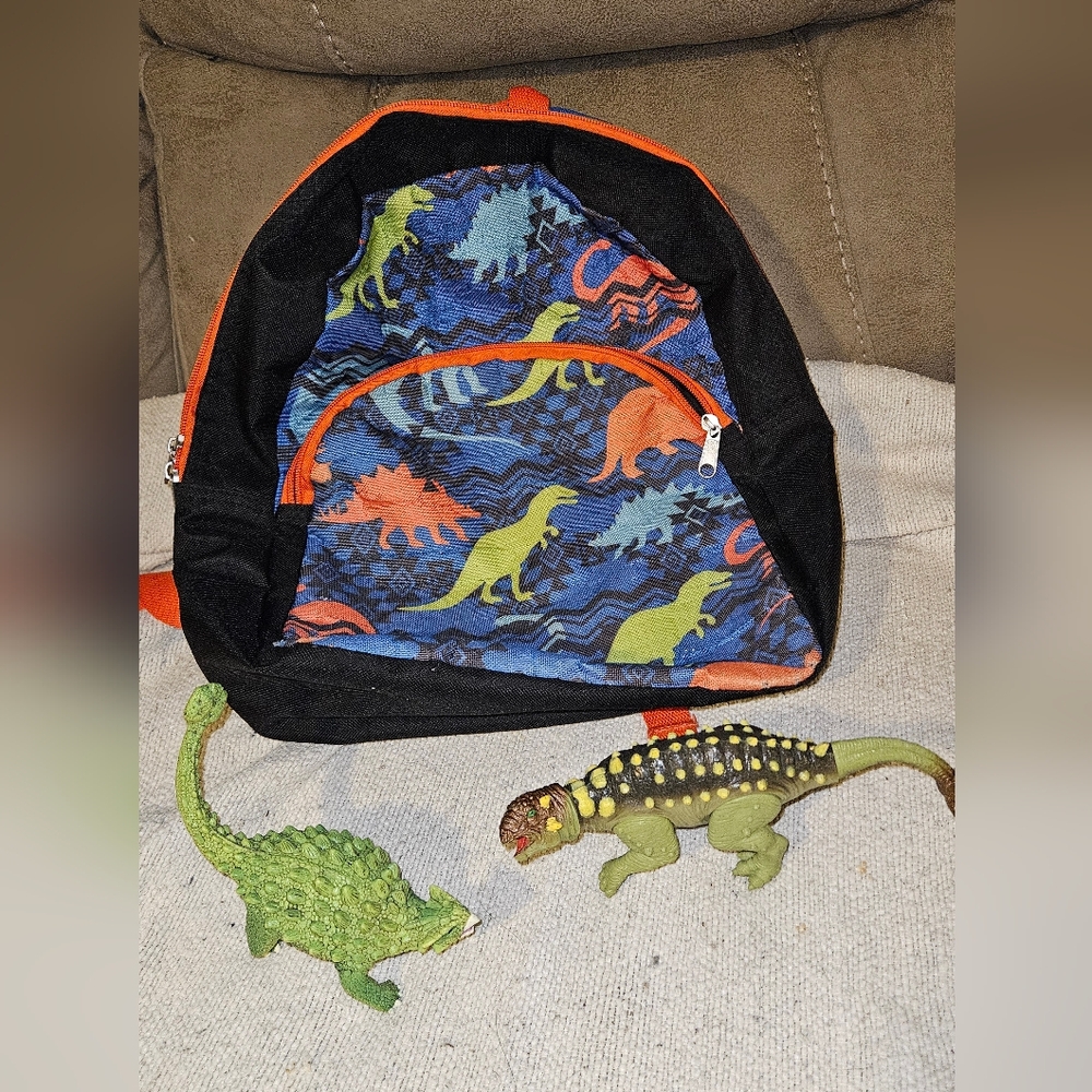Dinosaur Backpack - Picture 6 of 11